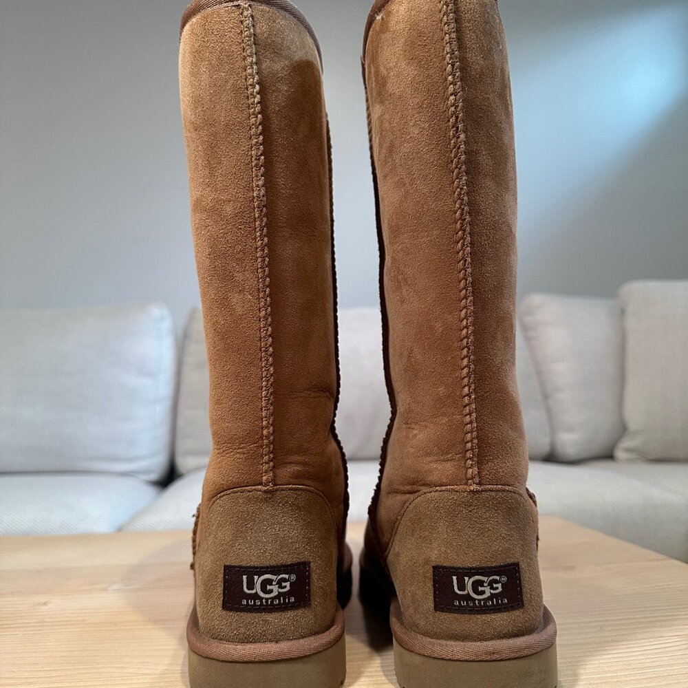 UGG Classic Tall Boots - Chestnut (Women’s Size 7) - Picture 5 of 11